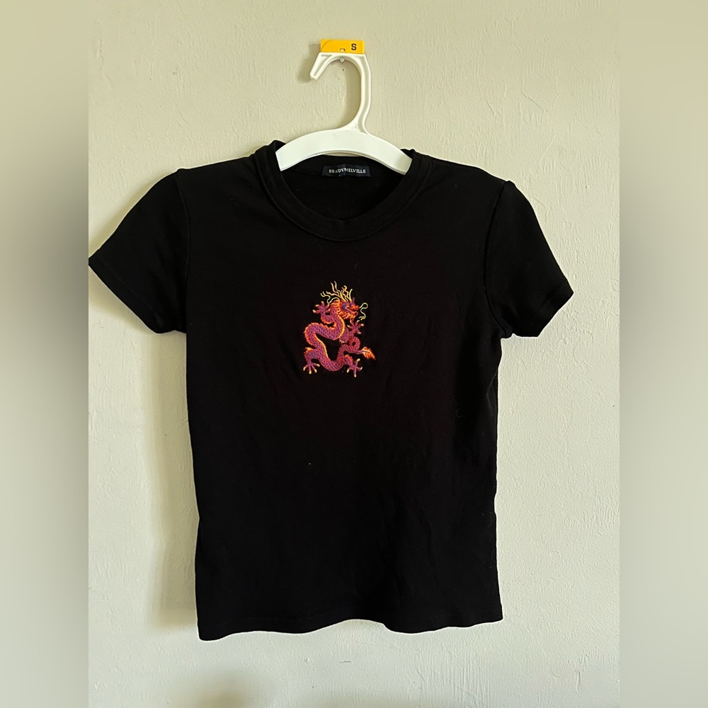 Brandy Melville Dragon T-Shirt